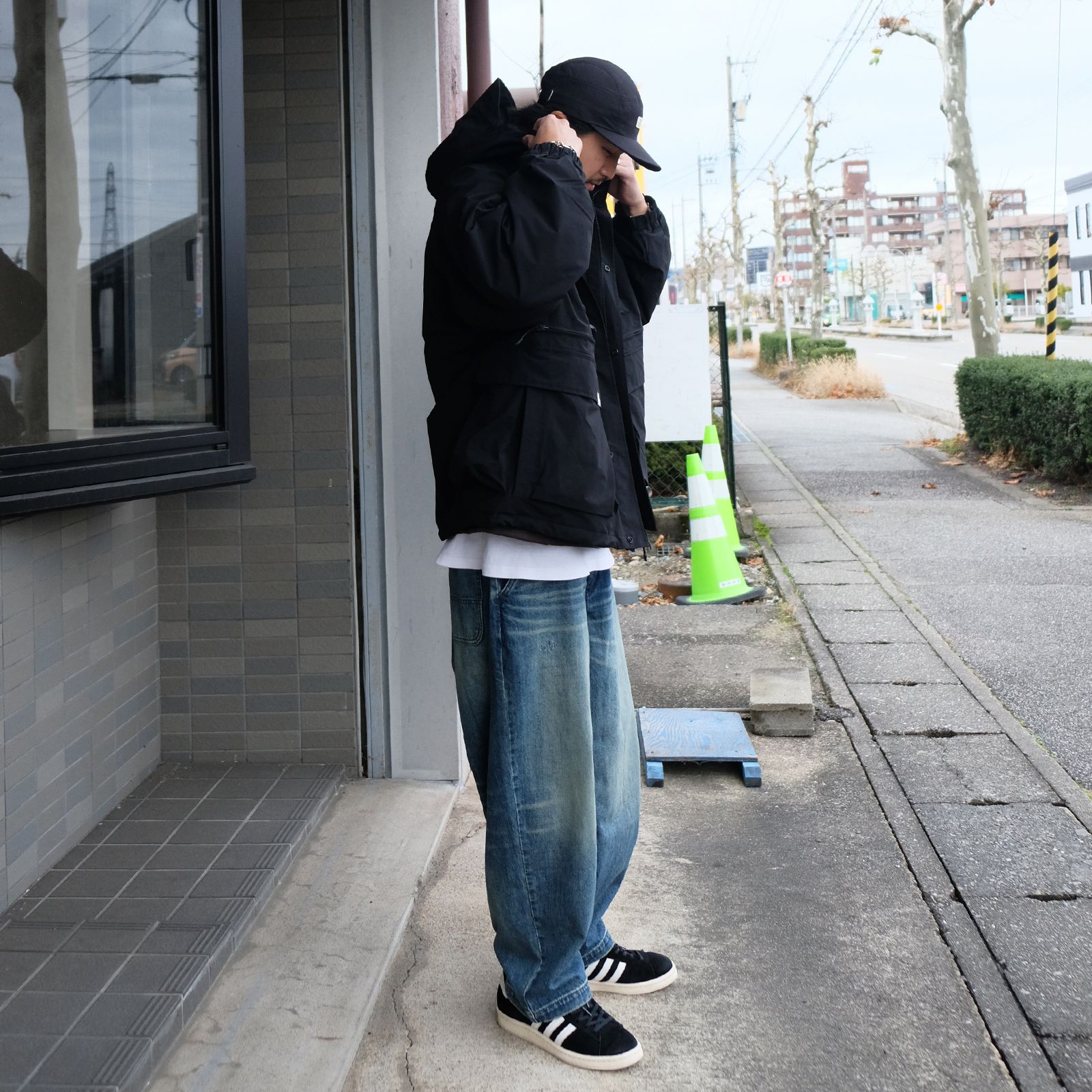 着膨れし過ぎず防寒性も考慮したカジュアルコーデ