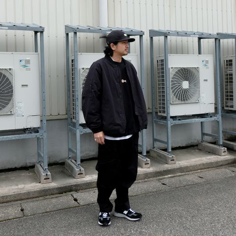 雰囲気抜群なオールブラックコーデ