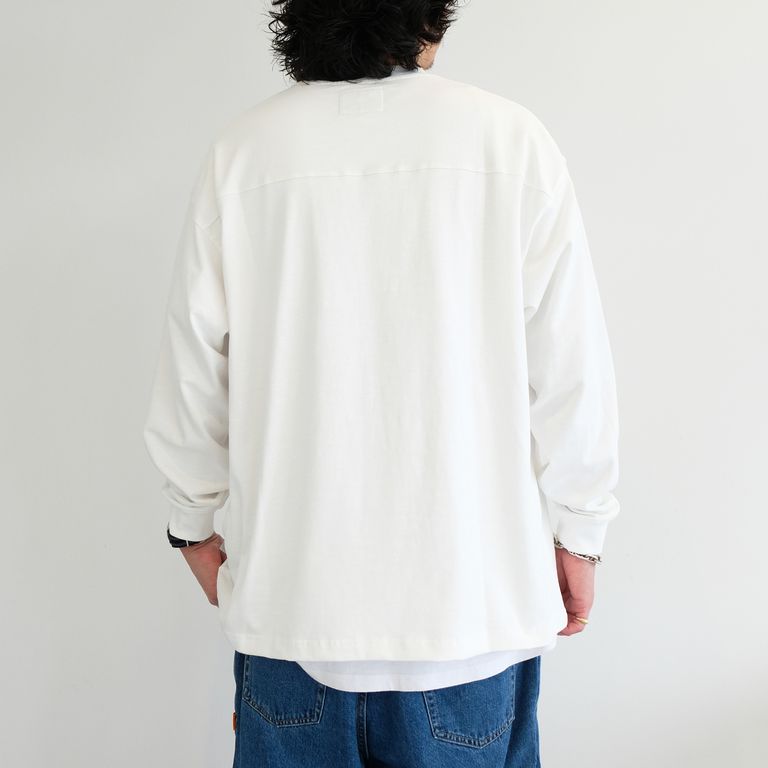 179cm 70kg : 着用サイズ L