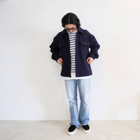 海の匂いも感じさせるCPOジャケットスタイル