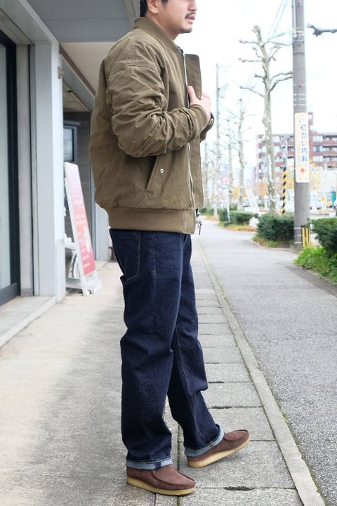 男らしさを意識した冬のカジュアルコーデ