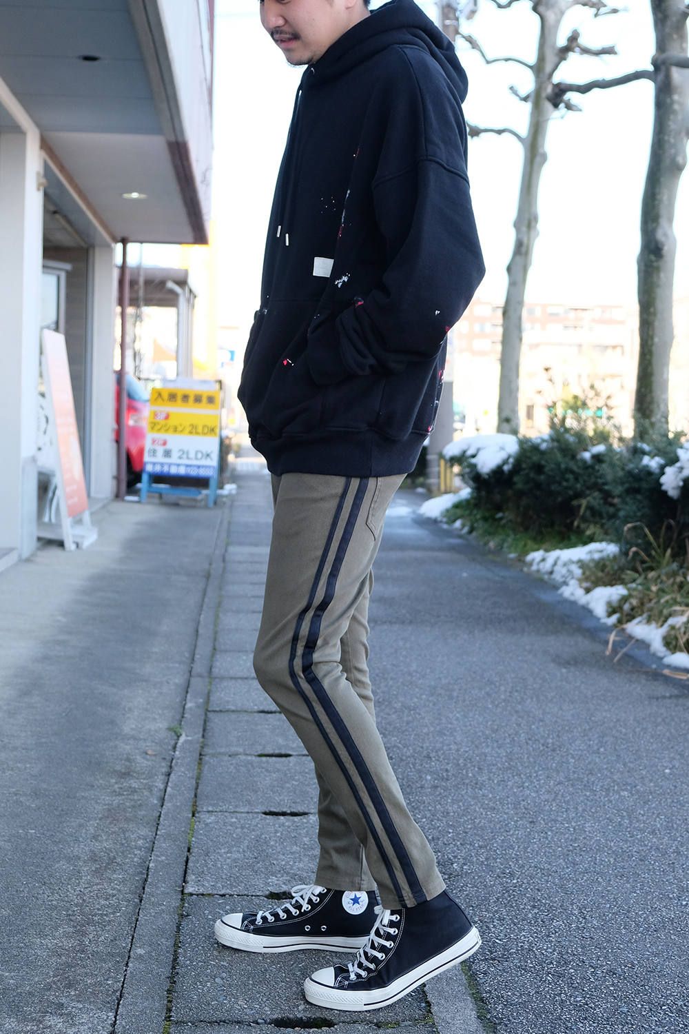 派手めに抵抗がある30代からのオトナへご提案!ちょいストリートなカジュアルコーデ