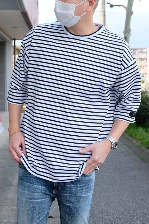 今、ボーダーTEEはこう着こなす