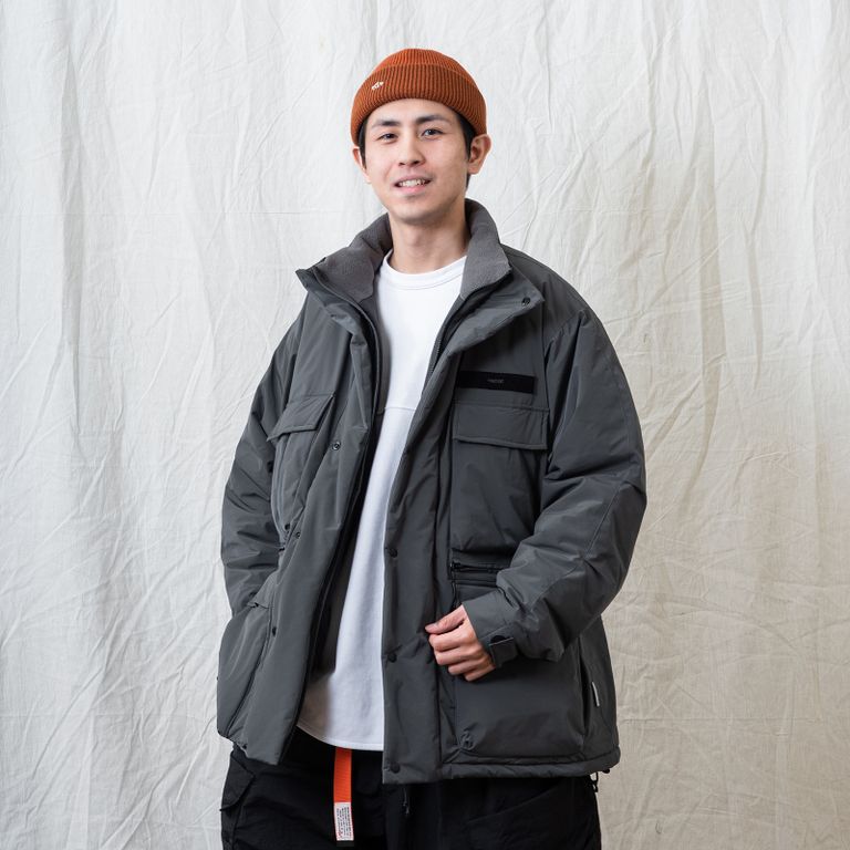 171cm 60kg : 着用サイズ M