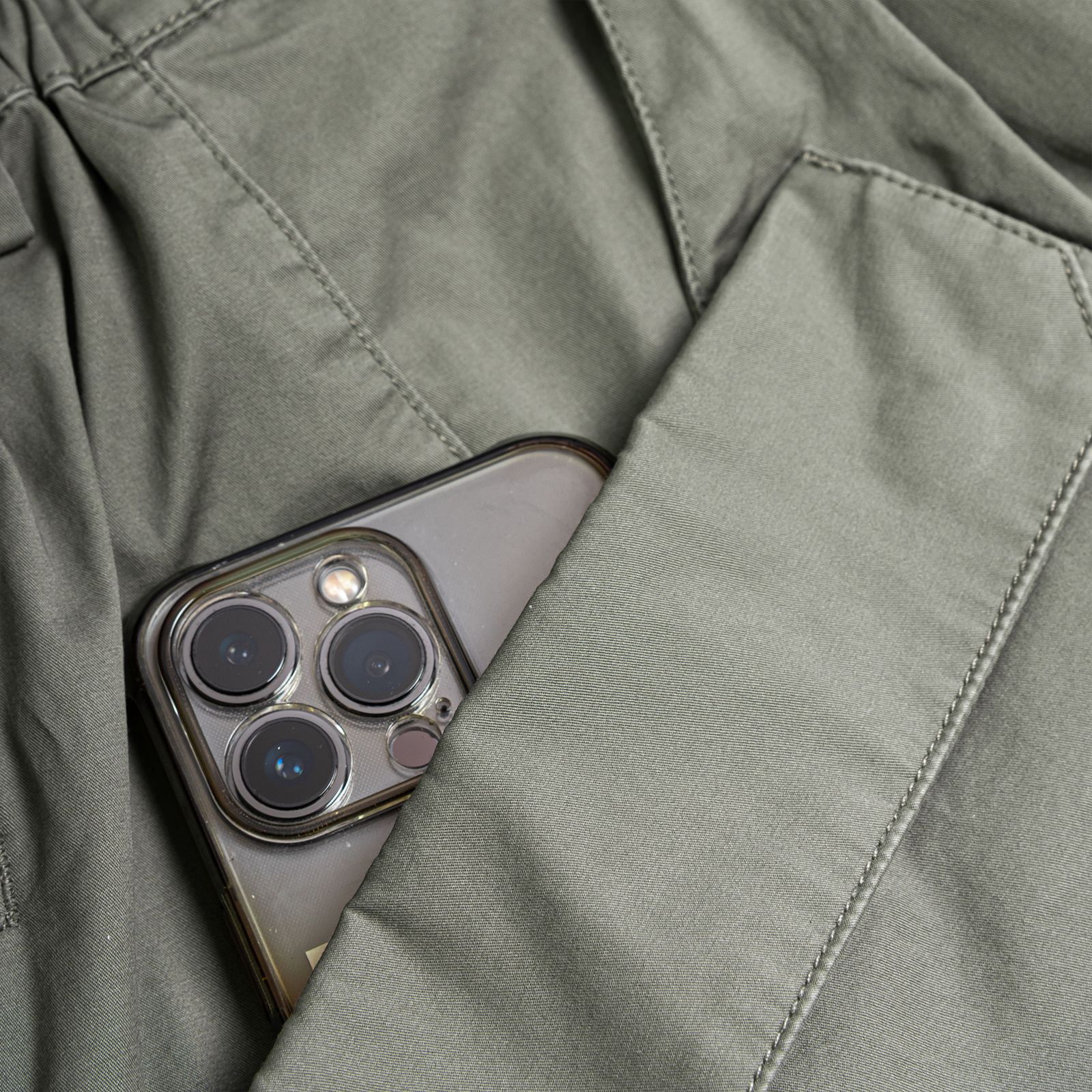 【ラスト1点 M 】washed multi-pocket cargo shorts / グリーングレー