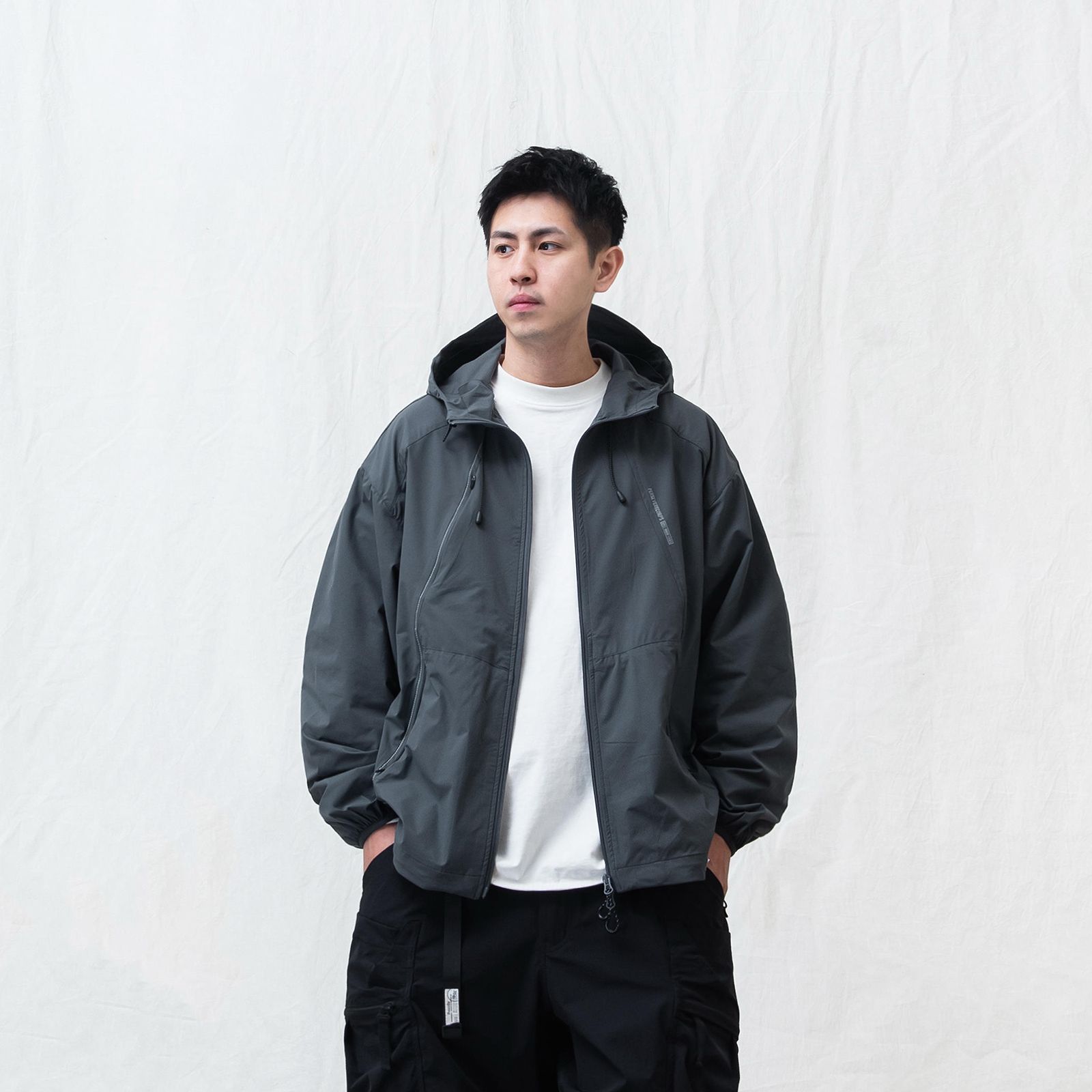 multi-season functional jacket / ダークグレー