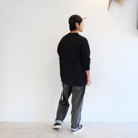 【2023.10.25(wed) 】オールブラックを良い具合の野暮ったさで