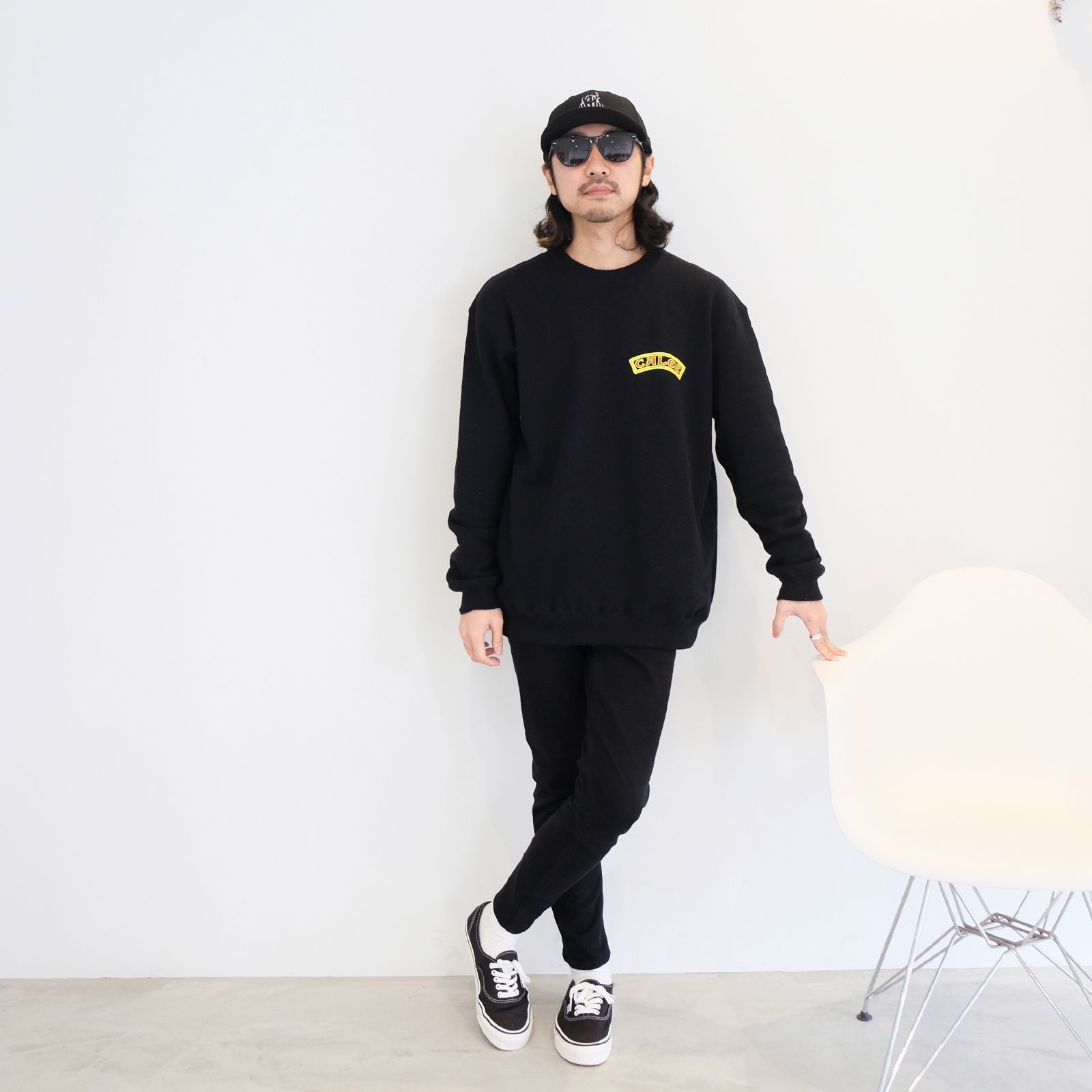 CALEEの年始アイテムを使用したオールブラックコーデ