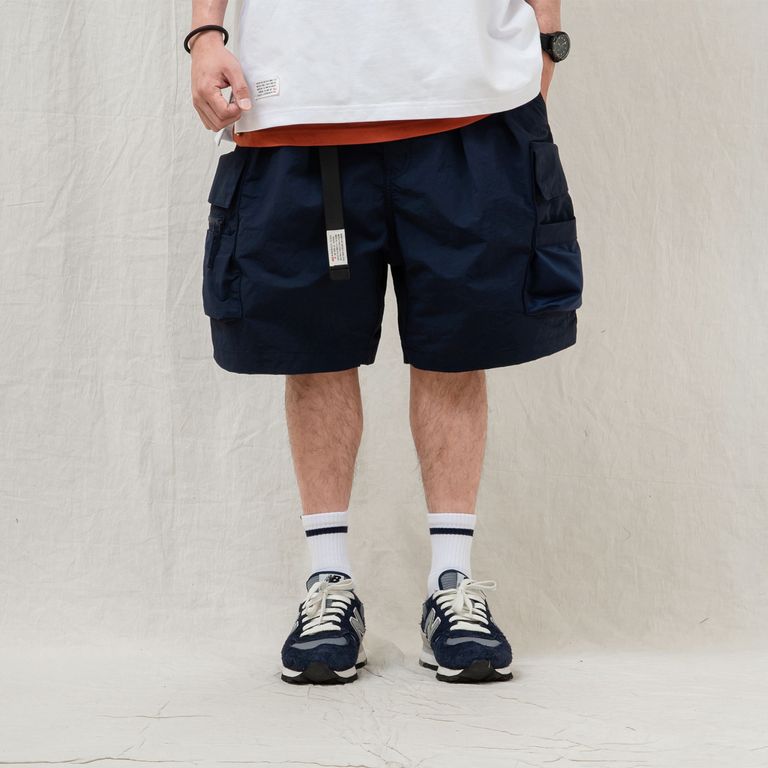 171cm 60kg: 着用サイズM