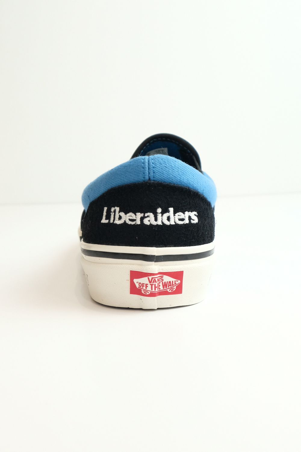 liberaiders - 【数量限定】【VANS×Liberaiders】 CLASSIC SLIP-ON 98 DX / ブラック | Filo