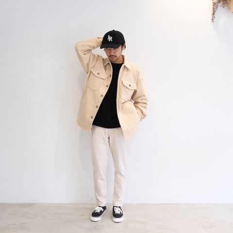 ナチュラルカラーをメインにしたオトナ好みなCPOジャケットコーデ
