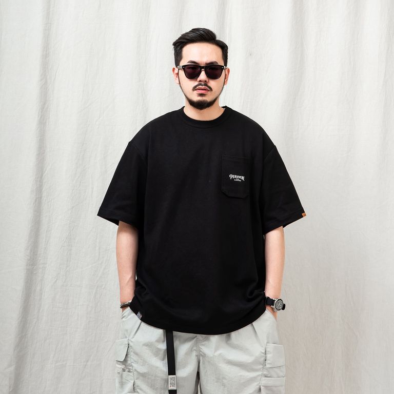 180cm 80kg : 着用サイズ XL