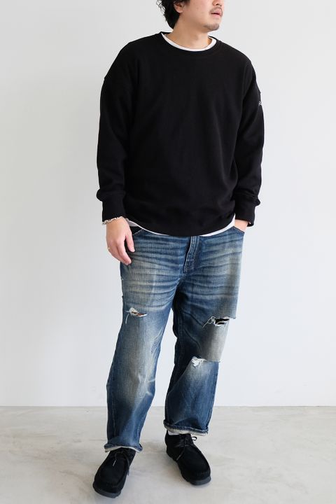 シンプルだからこそ際立つデニムの男前な表情
