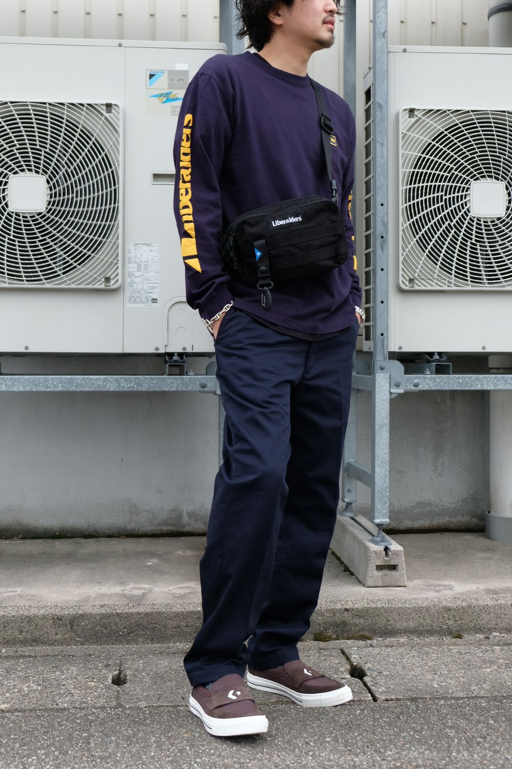 ストリート鉄板の着こなしをオトナっぽくスタイリッシュに