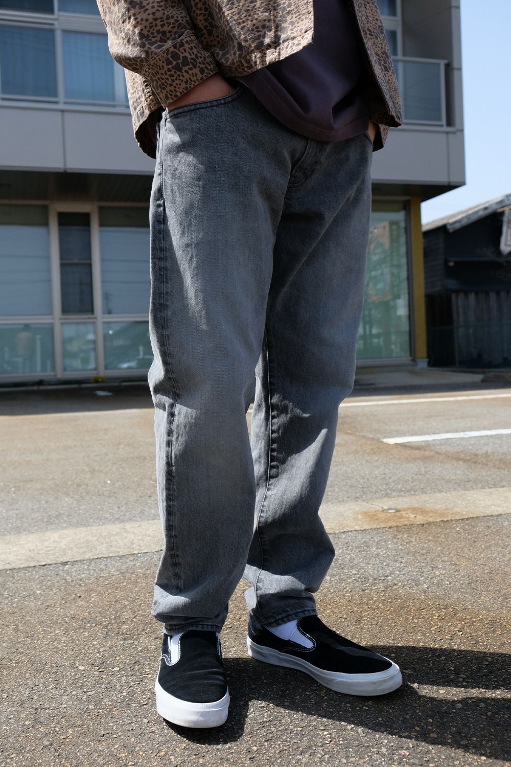 チーター柄をメインに男らしくまとめたミリジャケコーデ
