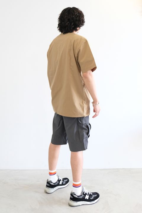 機能面にも優れたTシャツ+ショーツスタイル