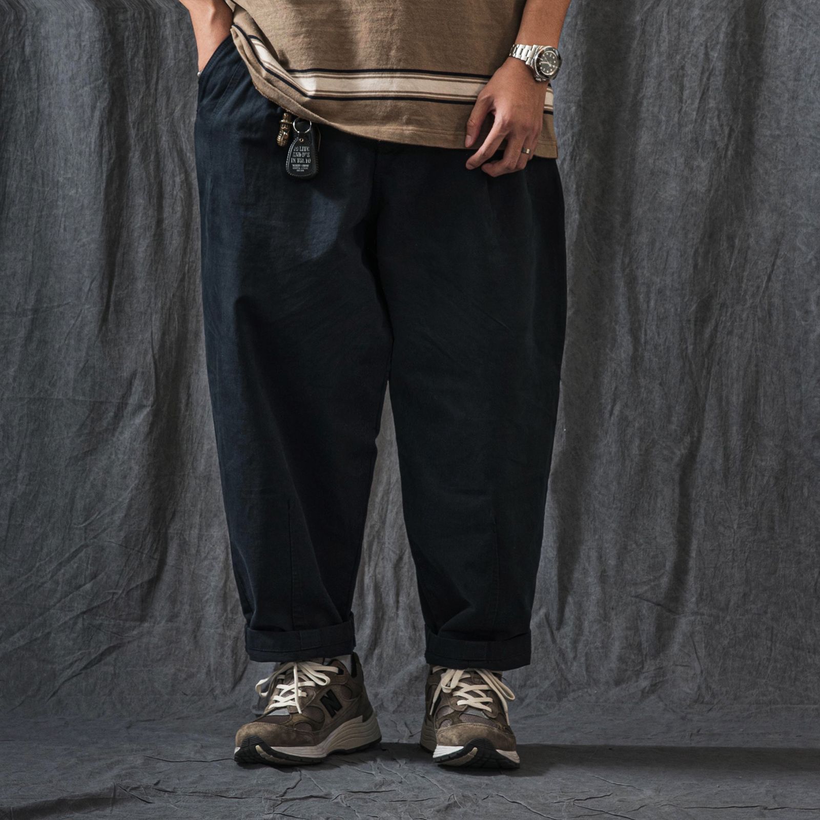 【ラスト1点 M 】elasticated waist pleated tapered pants / ネイビー