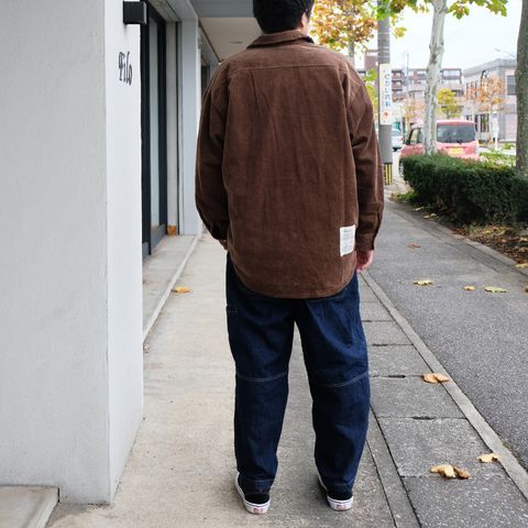 ブラウンカラーのコーデュロイが着たい季節