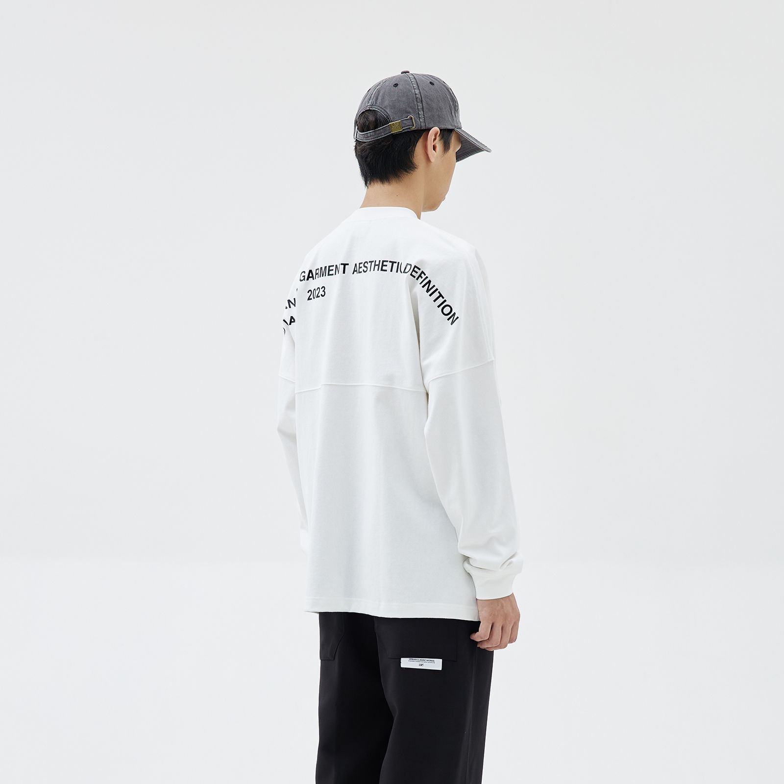 【ラスト1点 M 】Slogan printing lap / ホワイト