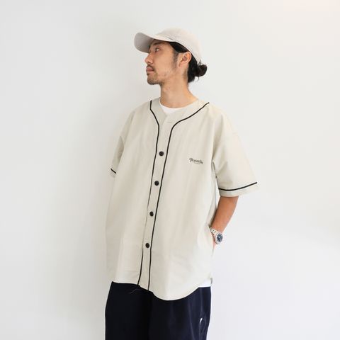 Tシャツスタイルだけでは物足りない方必見。ベースボールシャツを使用した夏コーデ