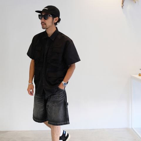 今っぽ過ぎず、古過ぎずというのをテーマにブラックで統一した夏のカジュアルコーデ
