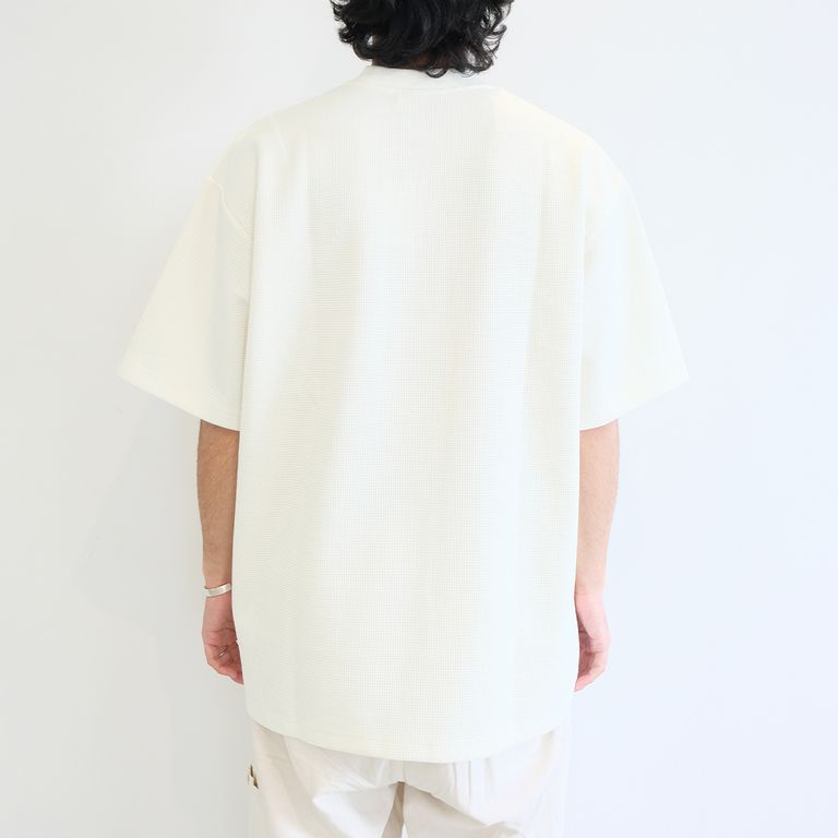 170cm 58kg : 着用サイズ 1(S)