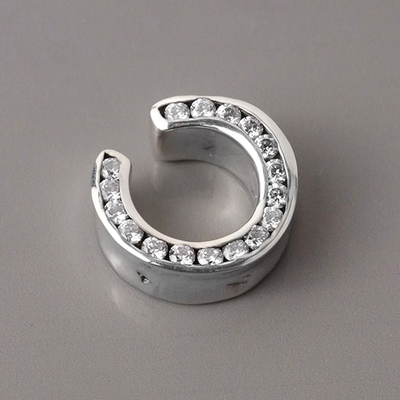 【即日発送可】e.m. / イヤカフ / 2001-ER40