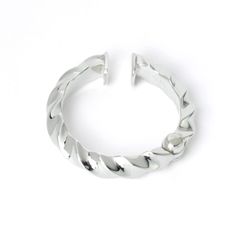 【即日発送可能】e.m./イヤカフ/2503-ER122