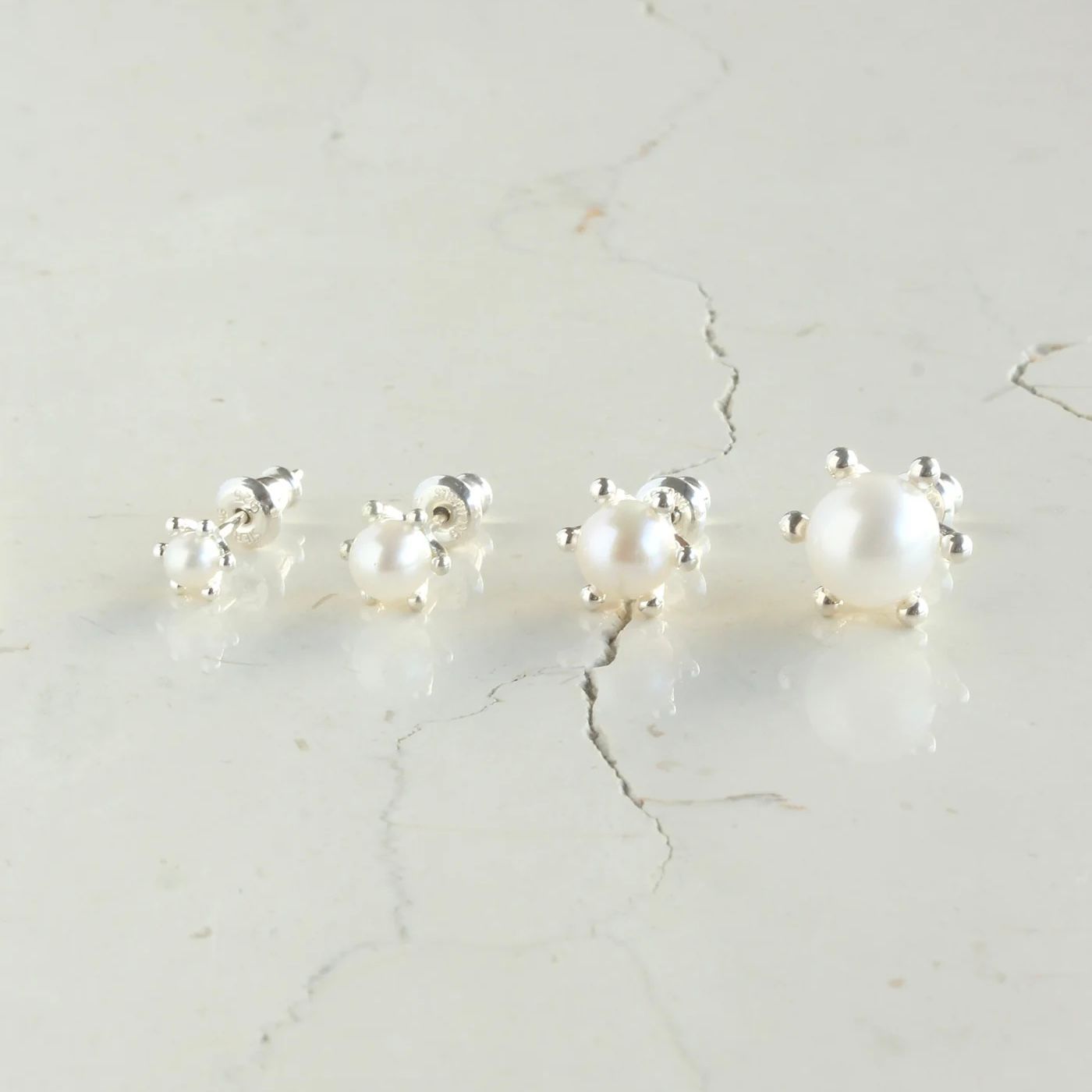 【受注商品】e.m. /ピアス/ 0801-AP152 /片耳用