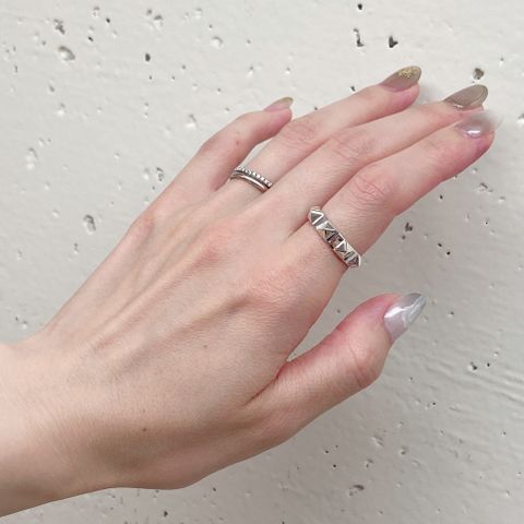 新商品!スタッズリングのご紹介【KAORU】