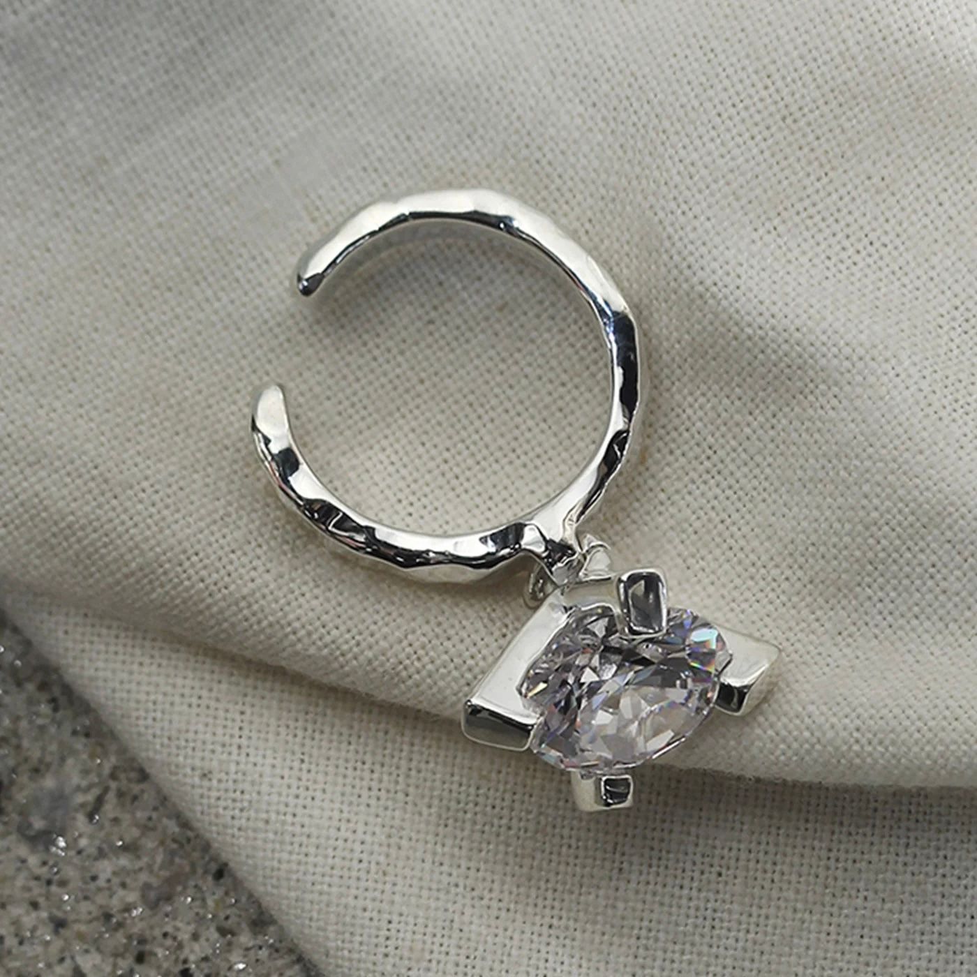 【即日発送可】e.m. / イヤカフ / 1902-ER26