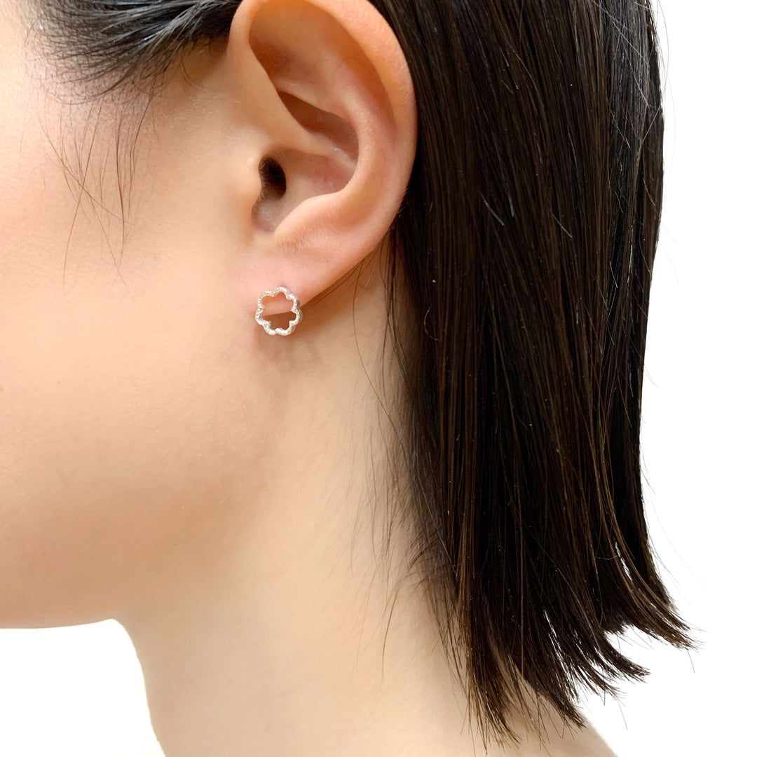 【即日発送可】ミモザピアス(シルバー)