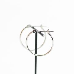 【即日発送可】プラチナフープピアス（1mm-15mm）