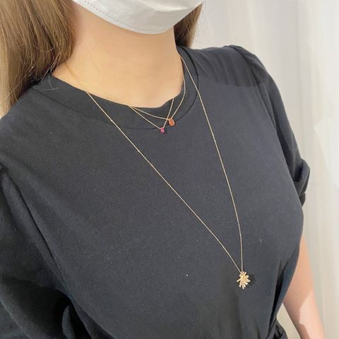 7月の誕生石を取り入れたコーディネート【KAORU】