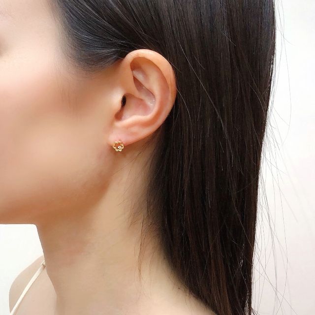 【即日発送可】ミニミモザダイヤモンドピアス(K18)