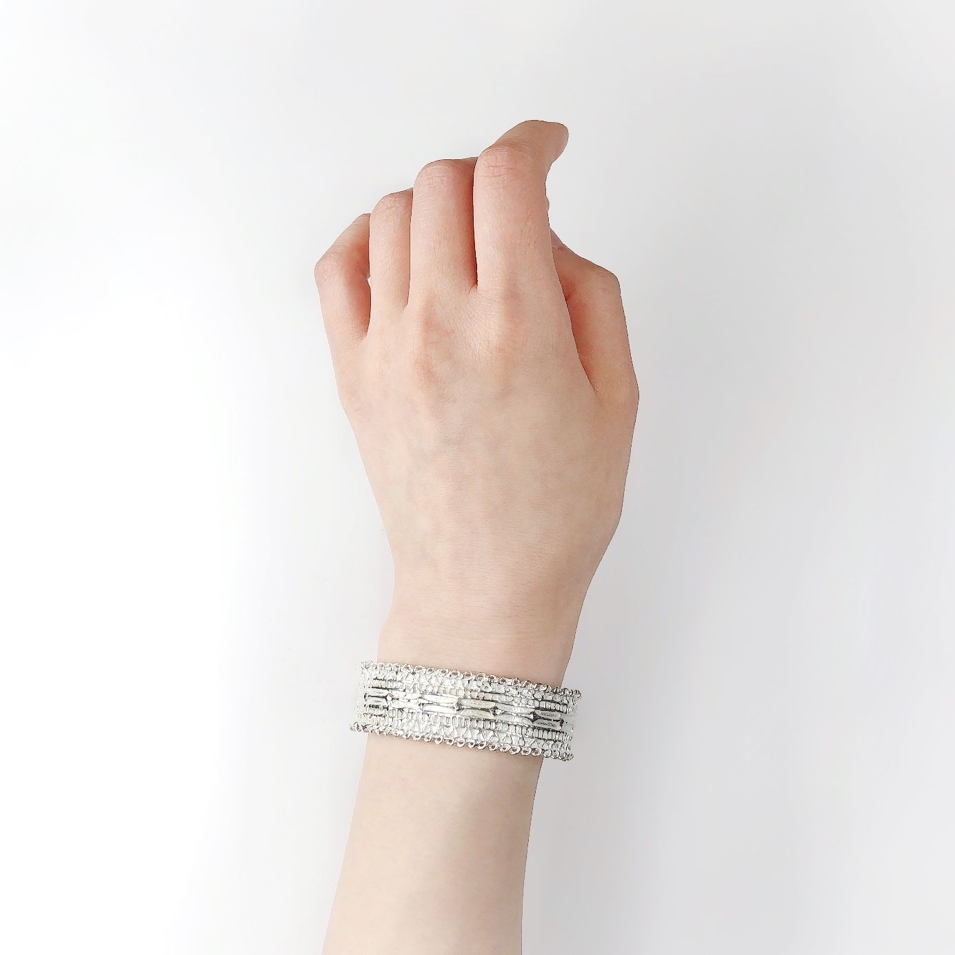 【フェア限定】コードリー バングルL(シルバー) ＊廃番商品＊現品限り