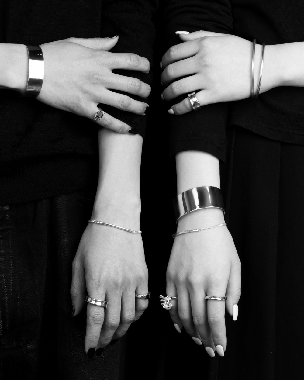 e.m. Black&White4