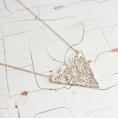 【即日発送可】トライアングルネックレス(シルバー)＊廃番商品