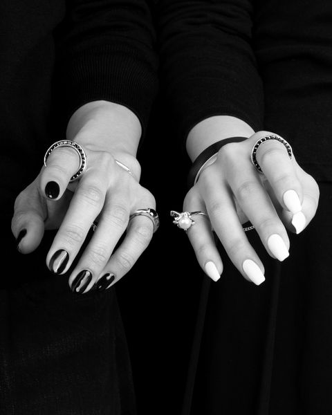 e.m. Black&White3