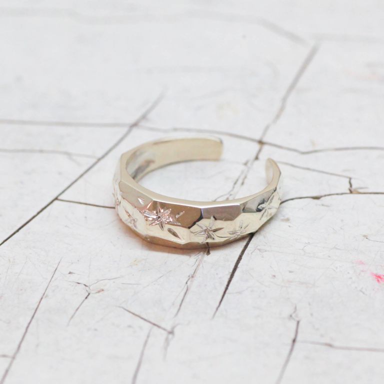 KAORU - 【即日発送可】トゥインクリング リング フリーサイズ(K10  