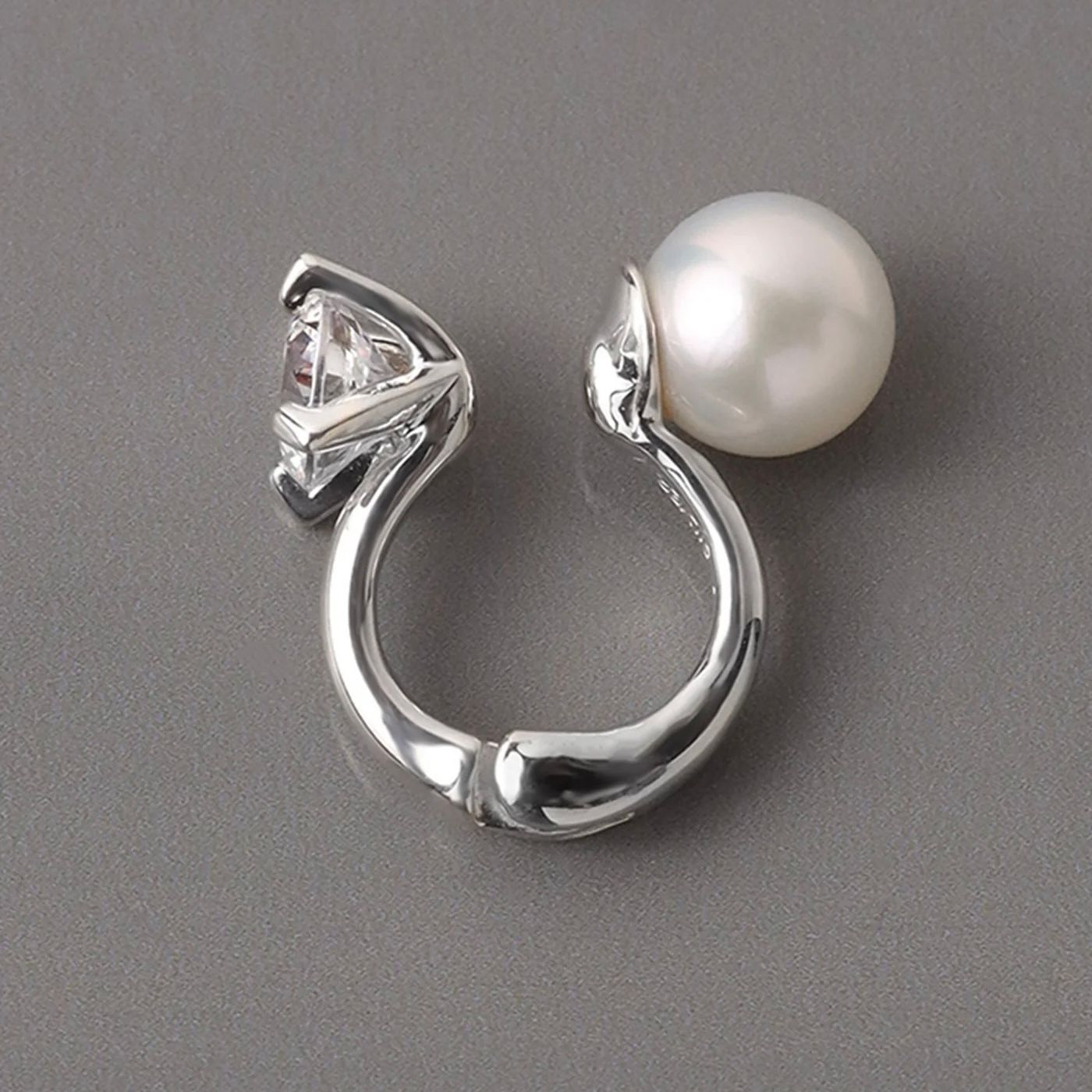 【受注商品】e.m. /イヤカフ/ 2002-ER46 /片耳用