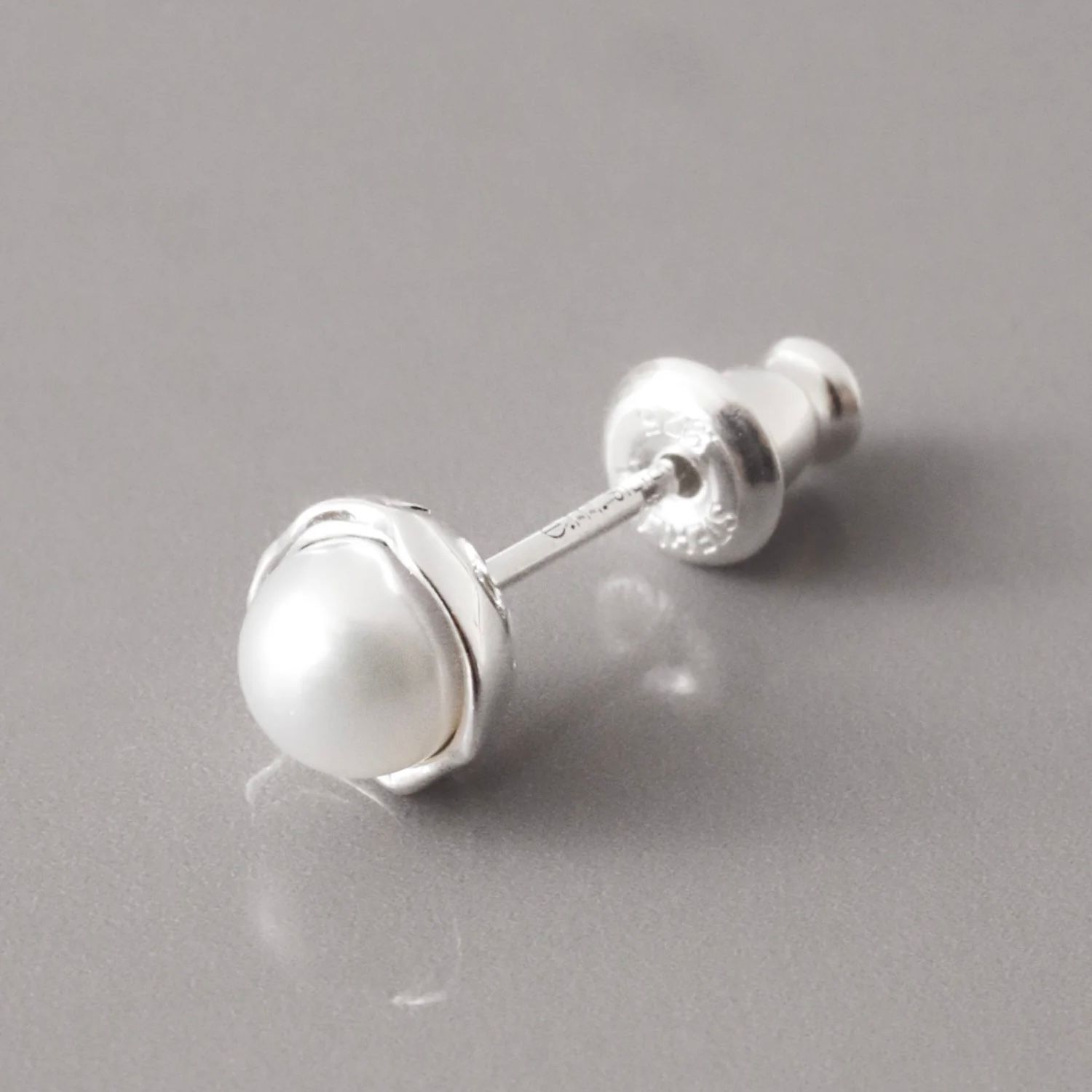 【即日発送可能】e.m. /ピアス/ 0001-P007 /片耳用