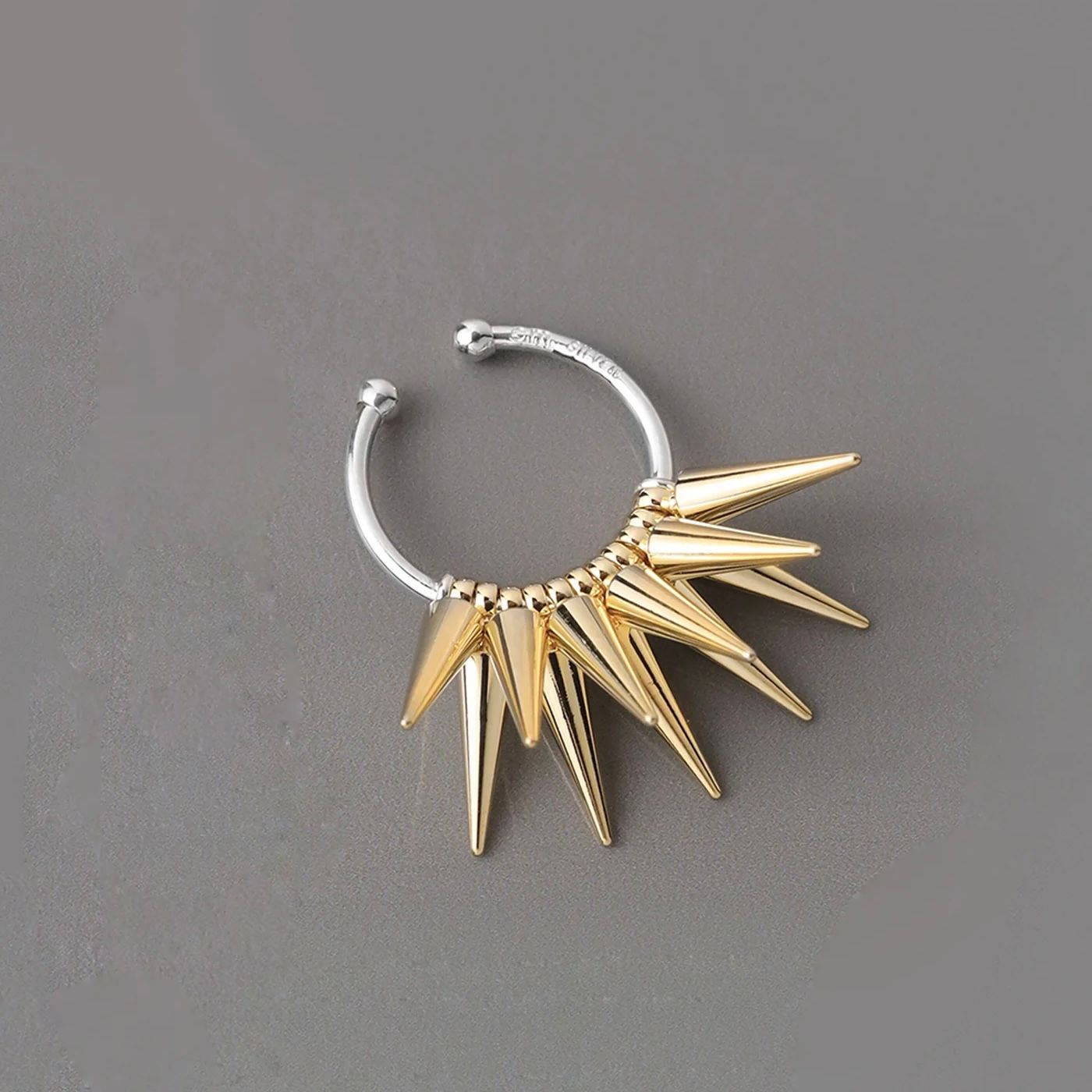 【即日発送可】e.m. / イヤカフ/ 2101-ER53