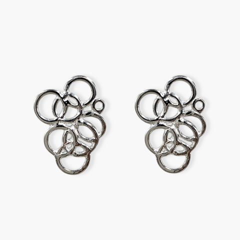 アトリエカオル ピアス かすみ草 atelier KAORU K10 シルバー カオル“花々ゆれる”「かすみ草」ジュエリーが復刻、大丸京都限定