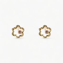 【即日発送可】ミニミモザダイヤモンドピアス(K18)