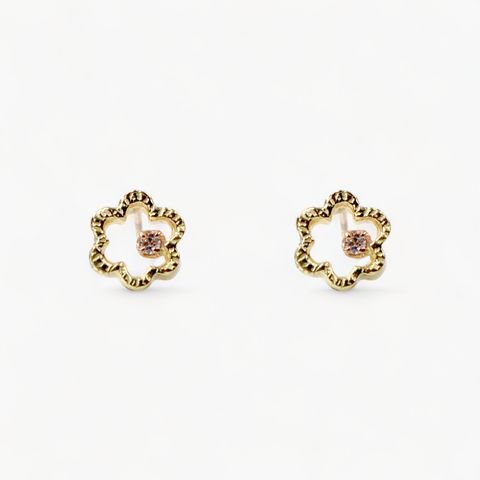 【即日発送可】ミニミモザダイヤモンドピアス(K18)