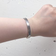 シルバーバングル
