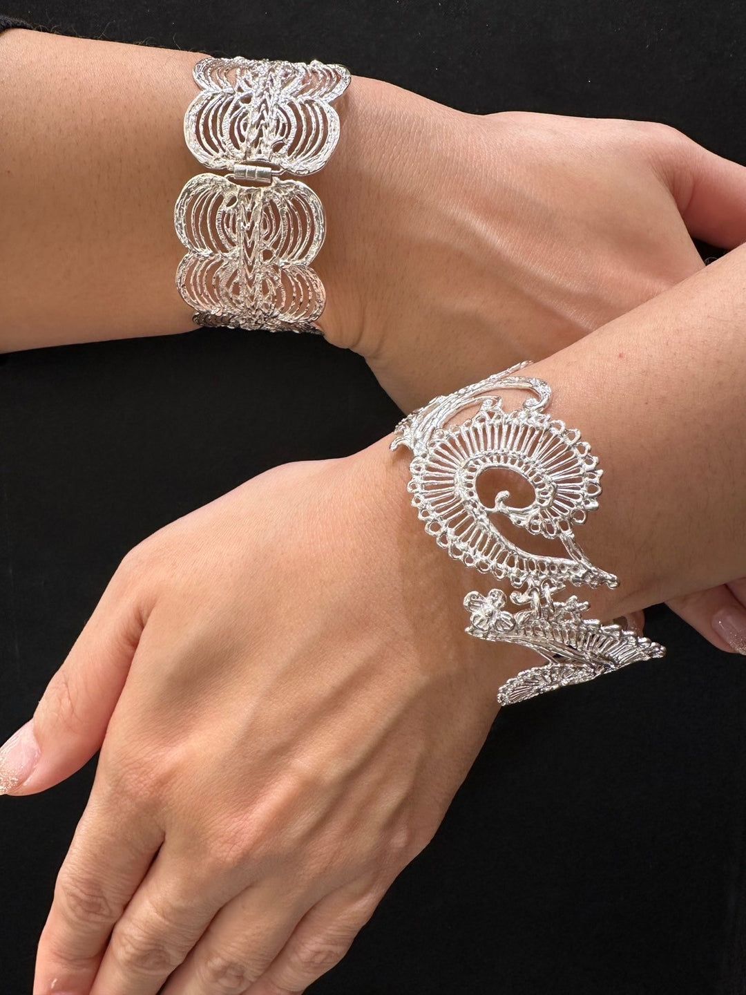 【フェア限定】カリグラフィ バングル(シルバー) ＊廃番商品＊現品限り