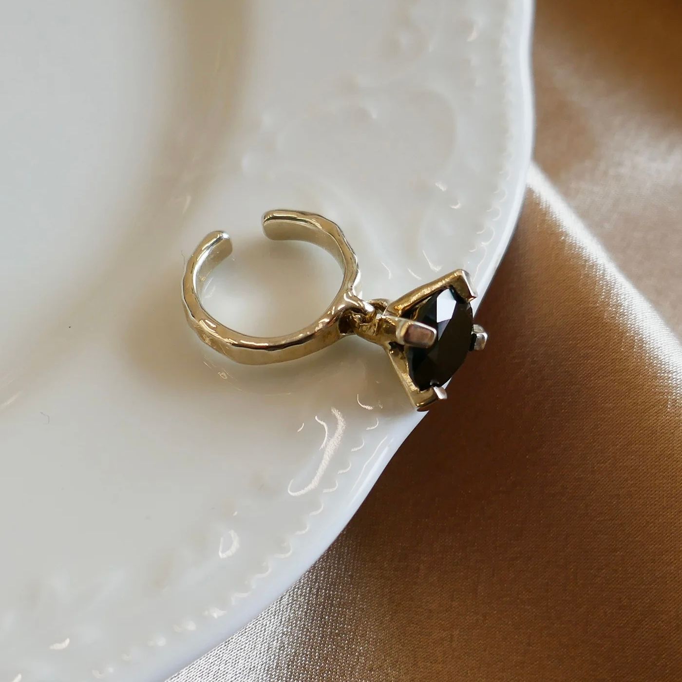 【受注商品】e.m. /イヤカフ/ 2403-ER110 /片耳用