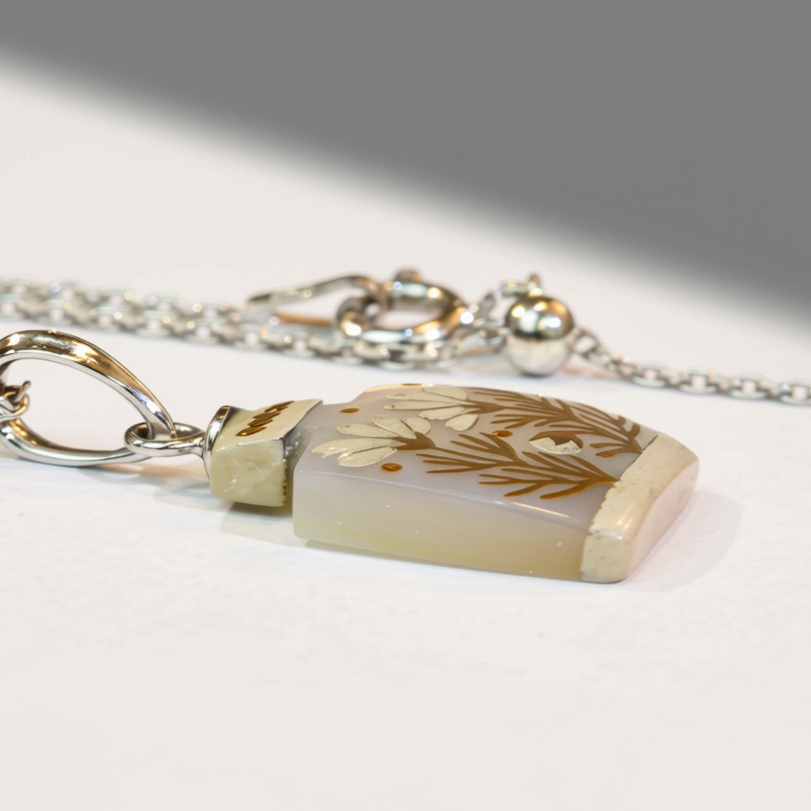 Perfume Bottle ORIENT/WT petiteペンダント